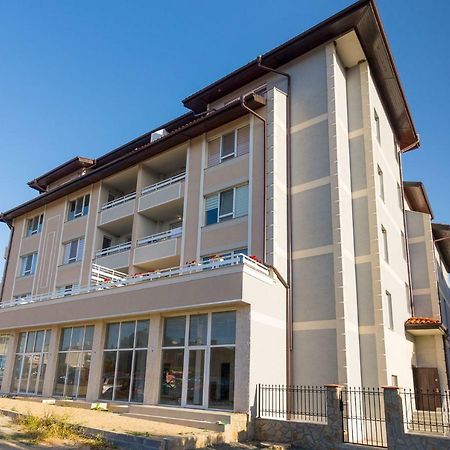 Hiora Apartments Vasiliko Tsarevo Buitenkant foto